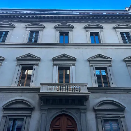 Cavour 83 Prestige House By 360Rentals Florenz Exterior foto