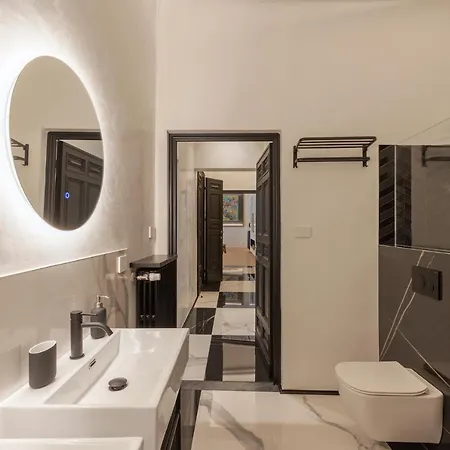 Cavour 83 Prestige House By 360Rentals Florenz Exterior foto